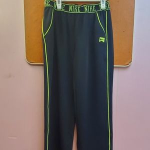 Nike sweatpants black with lime green Size YXL